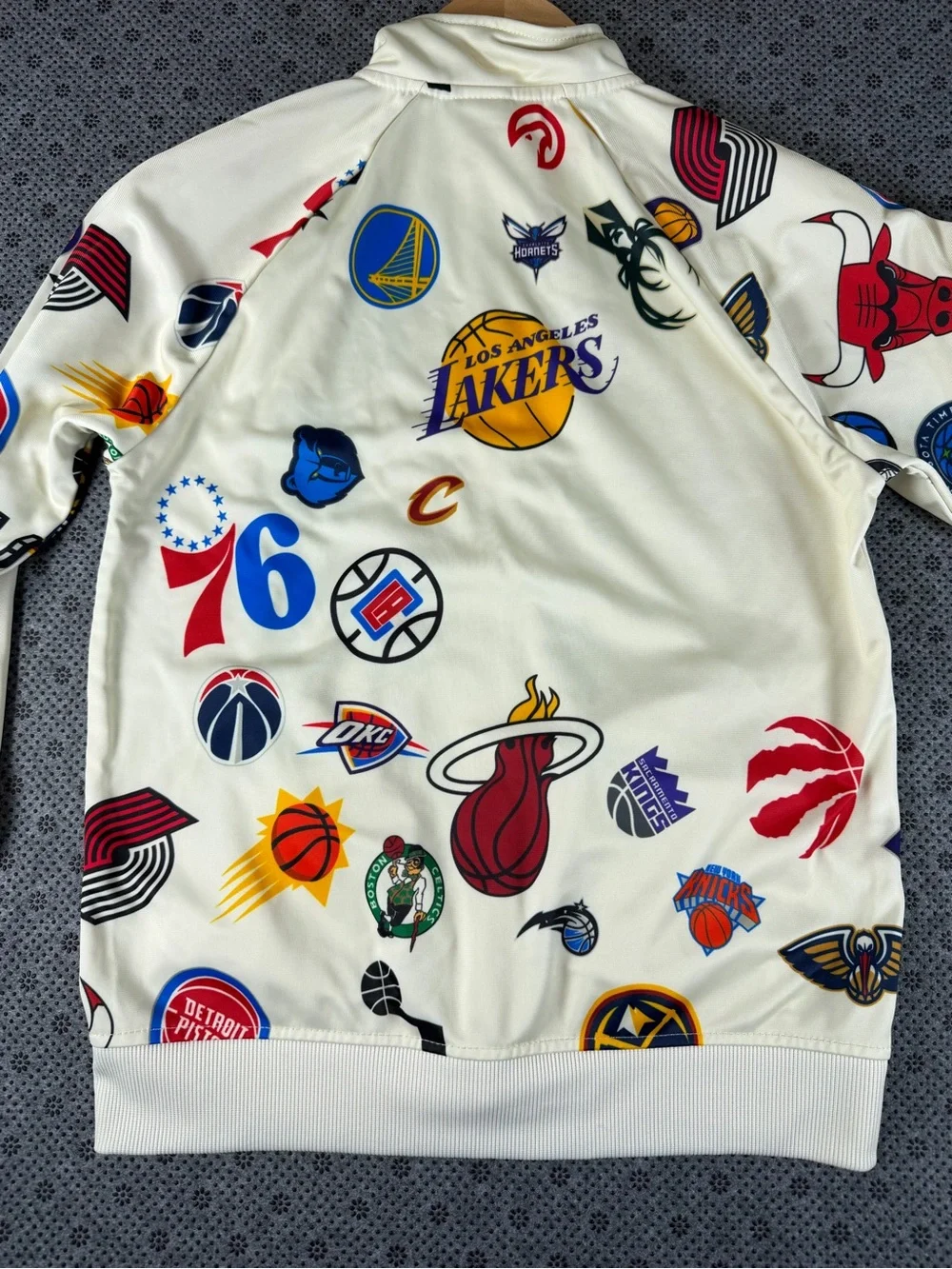 NBA Team Logos Lightweight Full Zip Up